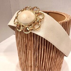 Vintage Womens belt Ivory Gold Flower Chain Brooch Hook Clasp Stretch Adjustable